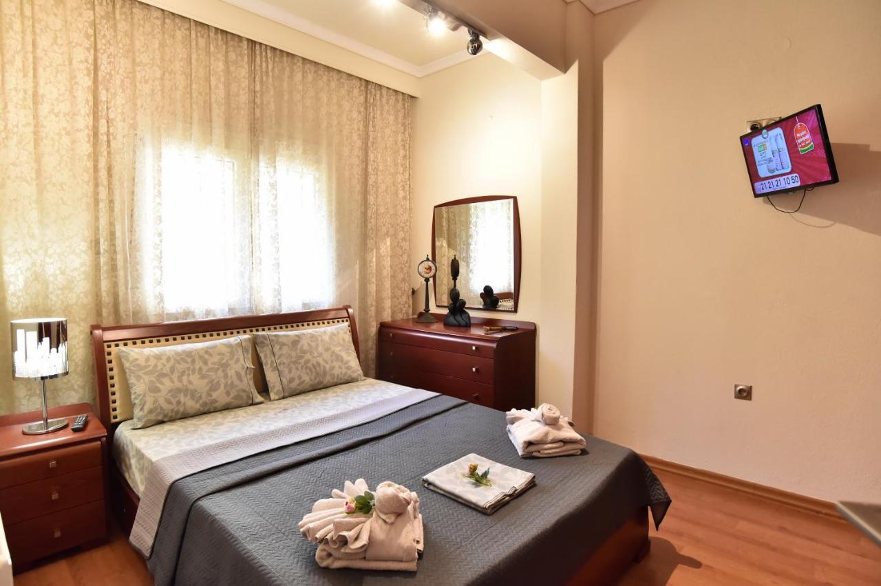 Holiday Blue Apartment Palaiontsiflikion Ngoại thất bức ảnh